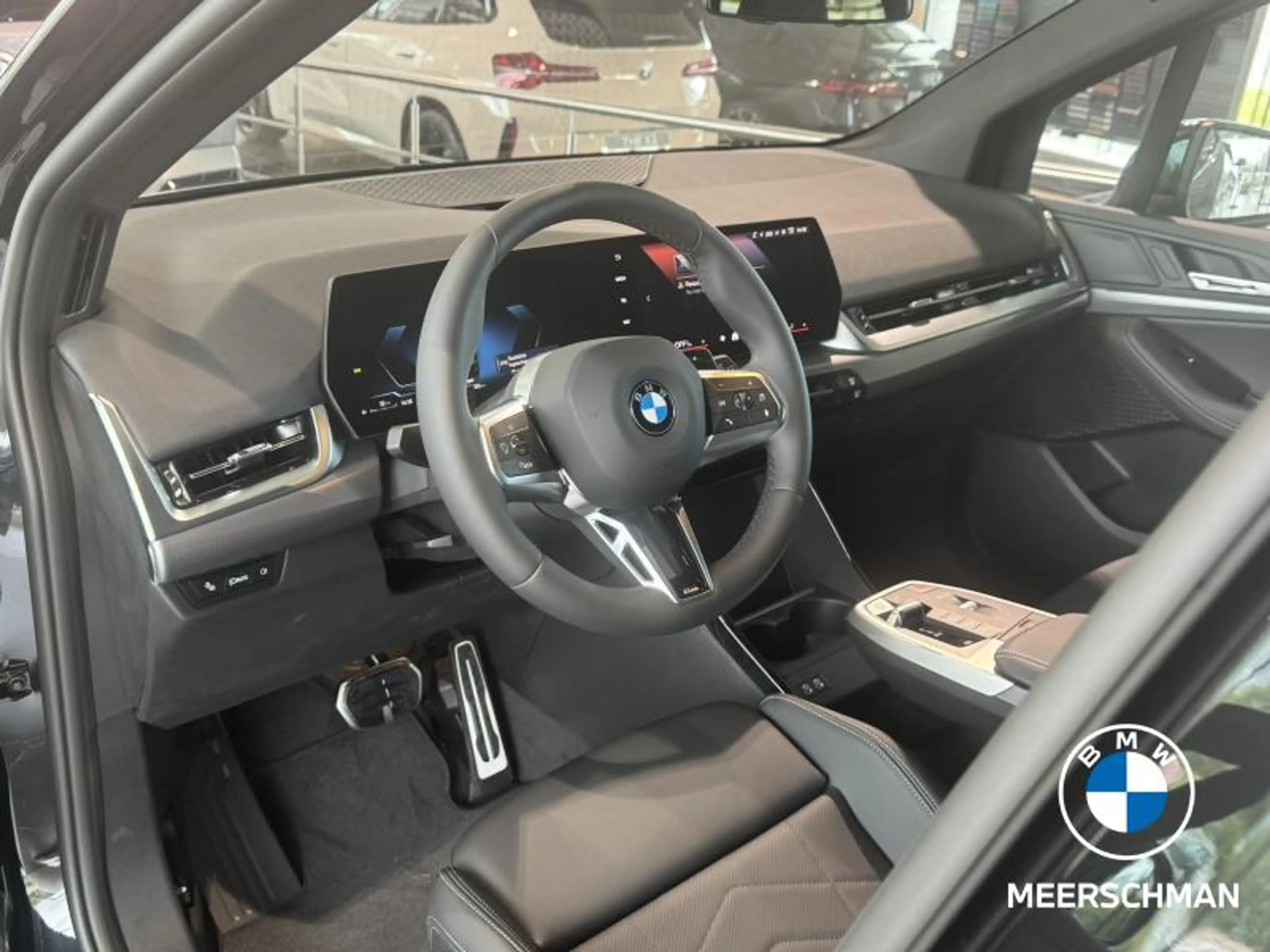 BMW 216 216i Active Tourer M Sport — photo 6