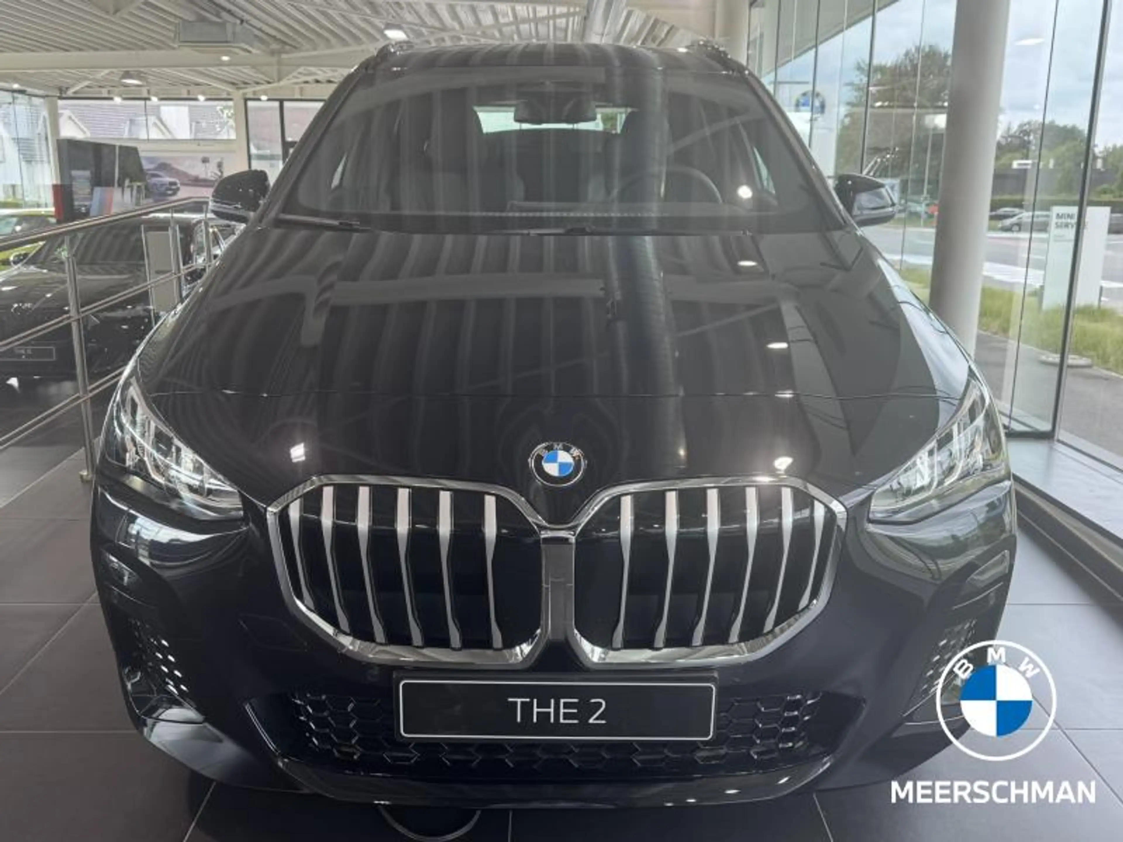 BMW 216 216i Active Tourer M Sport — photo 2