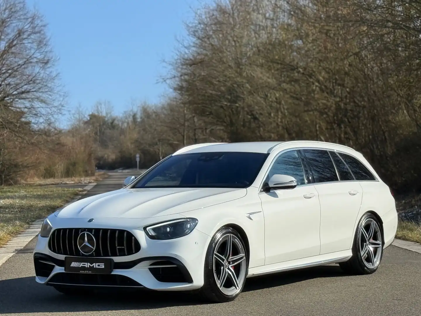 Mercedes-Benz E 63 AMG E63 S AMG 4Matic/PerfAGA./Burm./Mult./AMG-Driv Weiß - 1