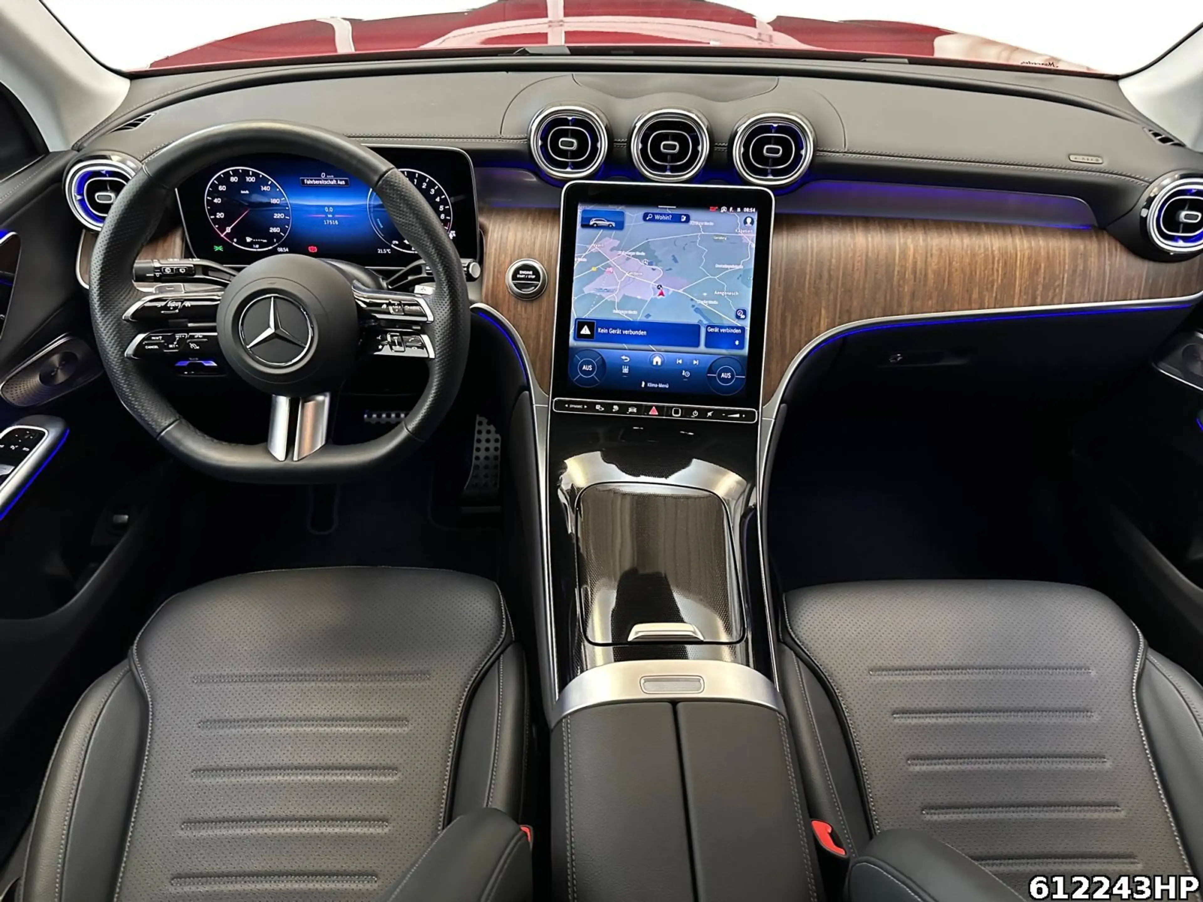 Mercedes-Benz GLC 300 e 4M AMG AHK Distronic DigitalLight 360° — photo 8