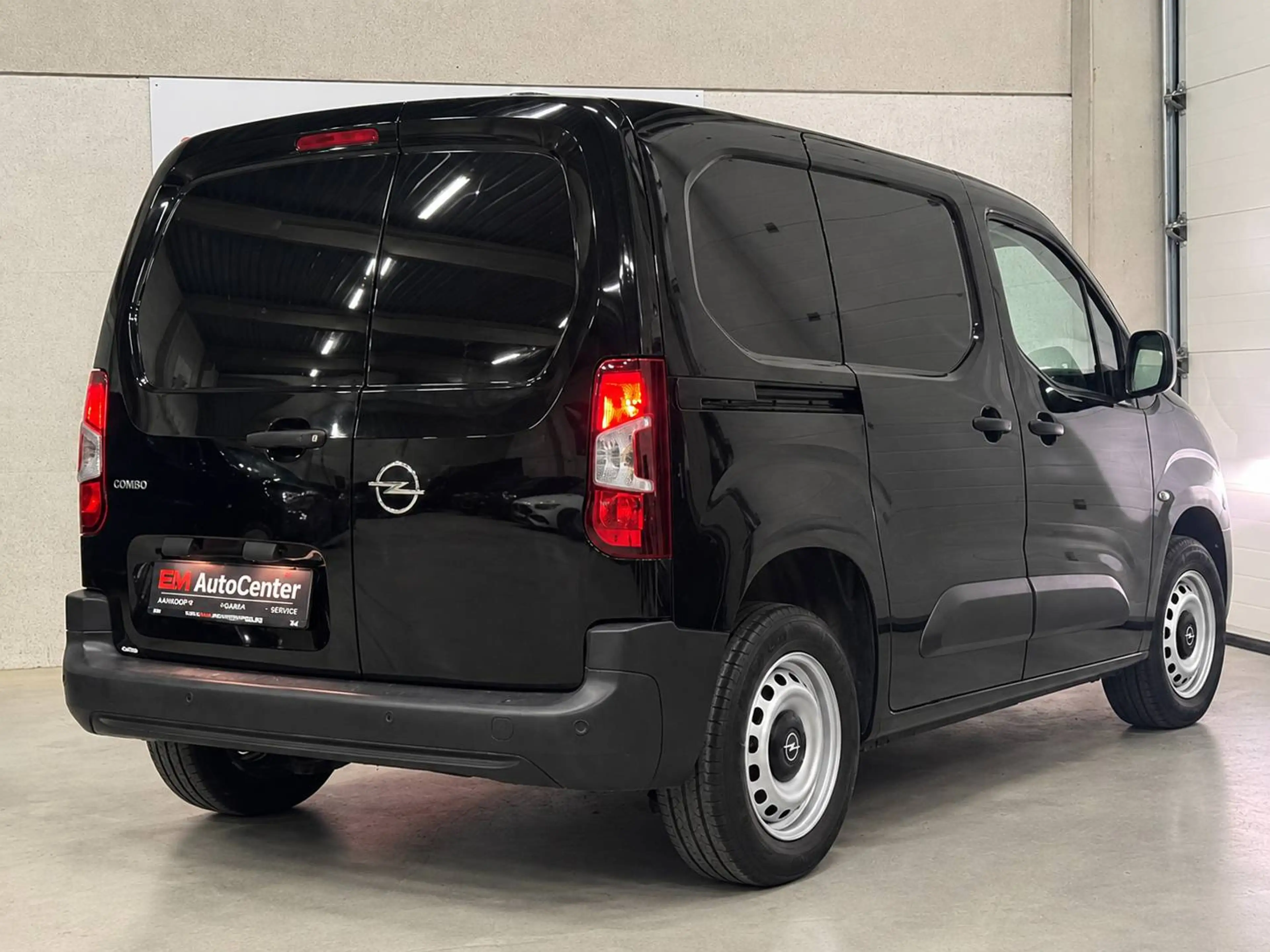 Opel Combo 1.5 TD Lichte vracht Airco-CarPlay/Android-Pdc- 1Ste Eigenaar-BTW Inclusief. — photo 3
