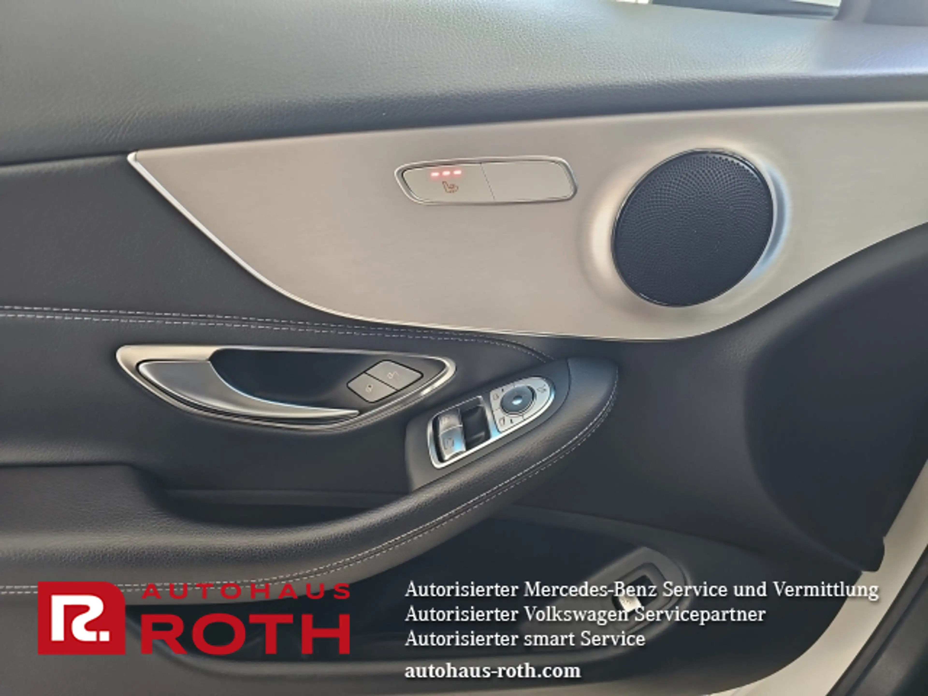 Mercedes-Benz C 400 C 400 4MATIC Coupé AMG Line Exterieur/COMAND APS — photo 23