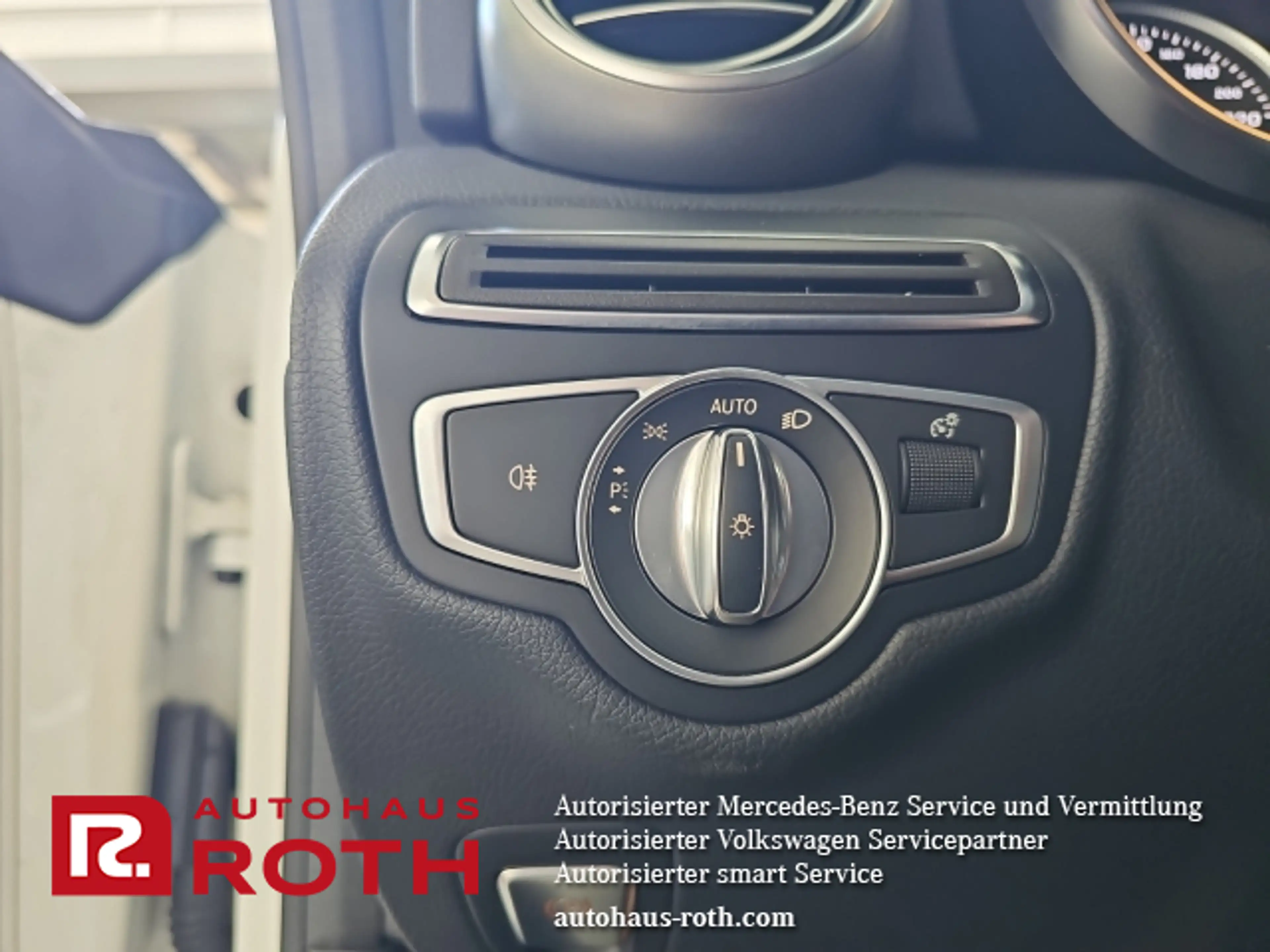 Mercedes-Benz C 400 C 400 4MATIC Coupé AMG Line Exterieur/COMAND APS — photo 22