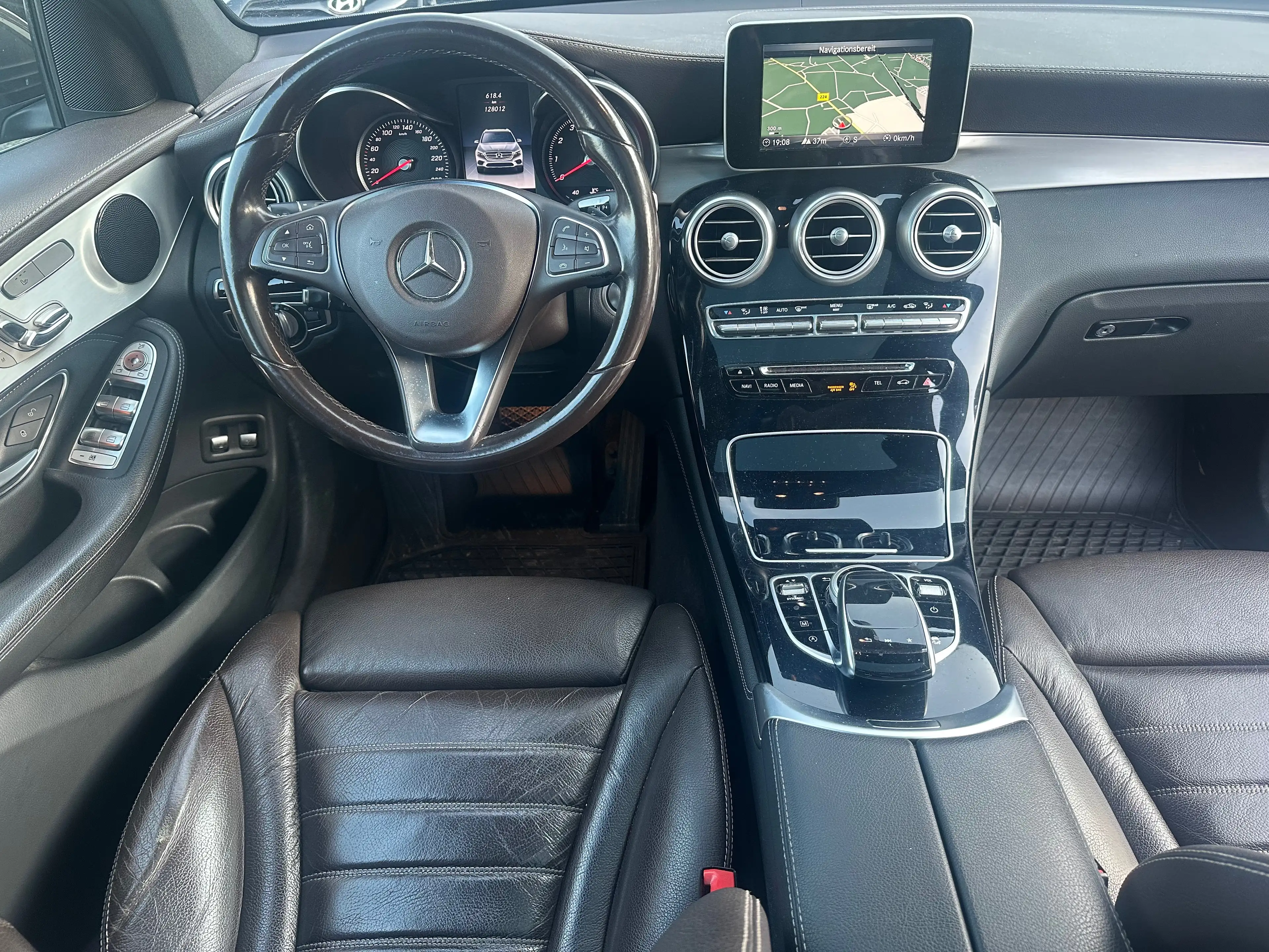 Mercedes-Benz GLC 250 GLC 250 4Matic — photo 10