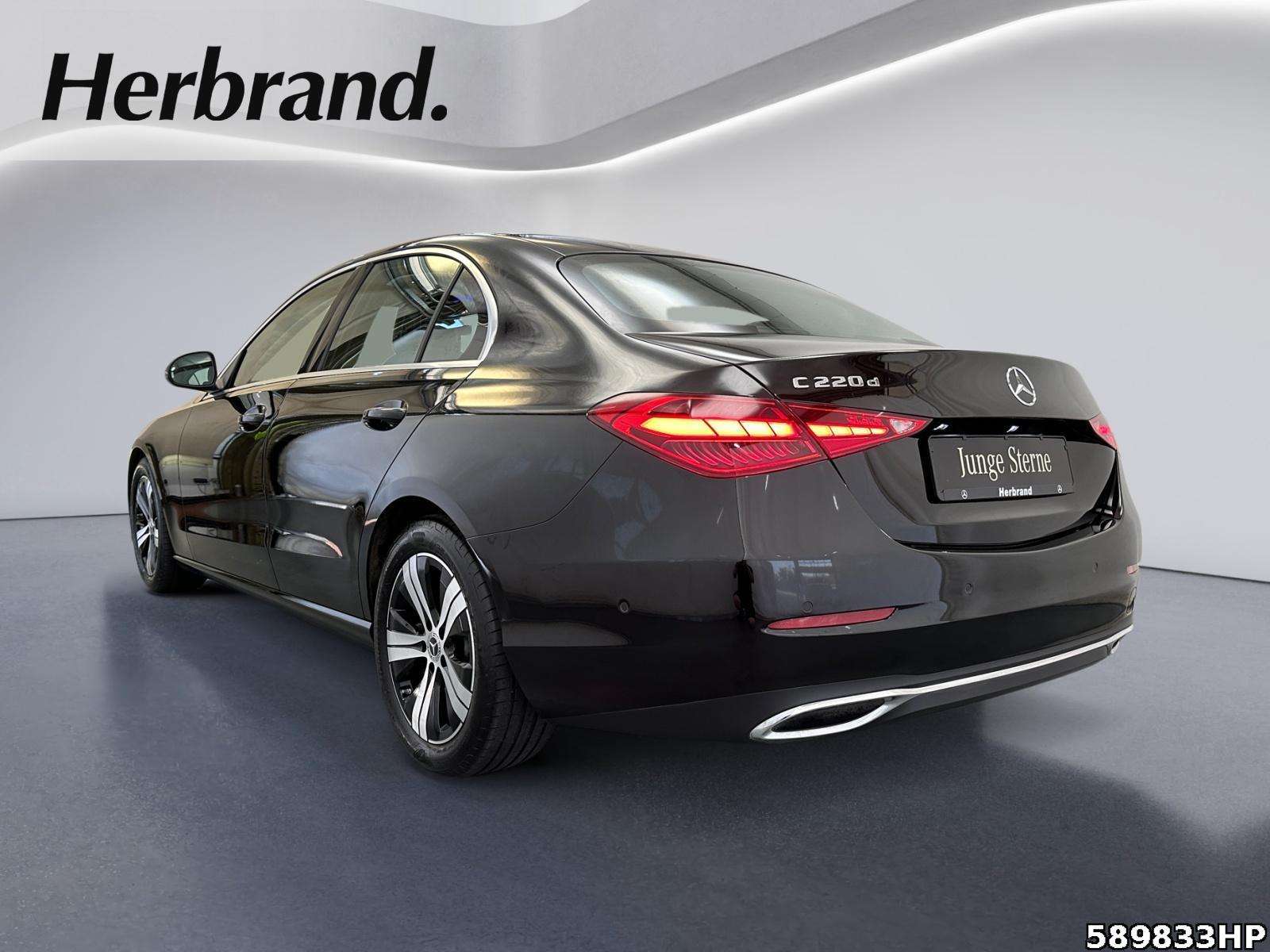 Mercedes-Benz C 220