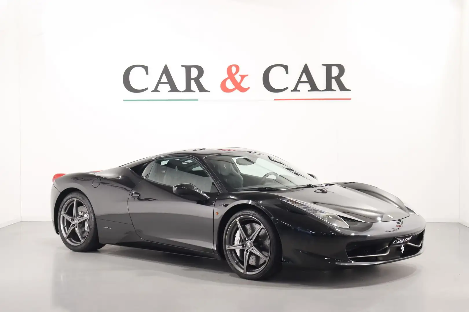 Ferrari 458 DCT Coupé Fekete - 1