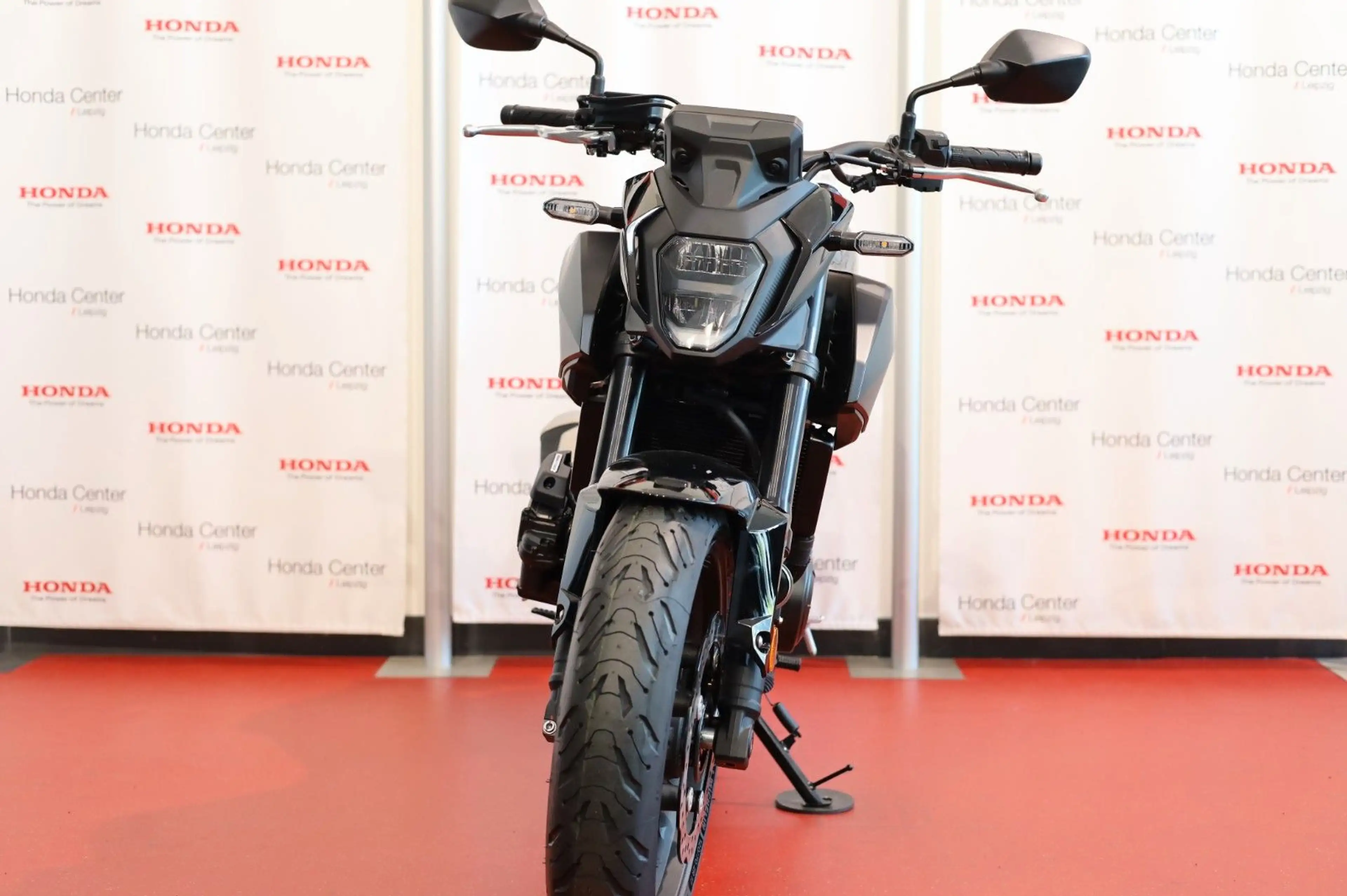 Honda CB 500 Hornet EC E-Clutch #Aktion 2026 — photo 2