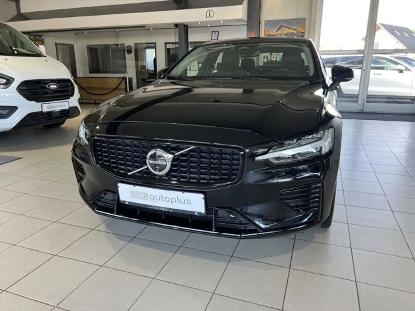 Volvo S60 T8 Ultimate Dark Recharge AWD B&W Massage Noir - 2