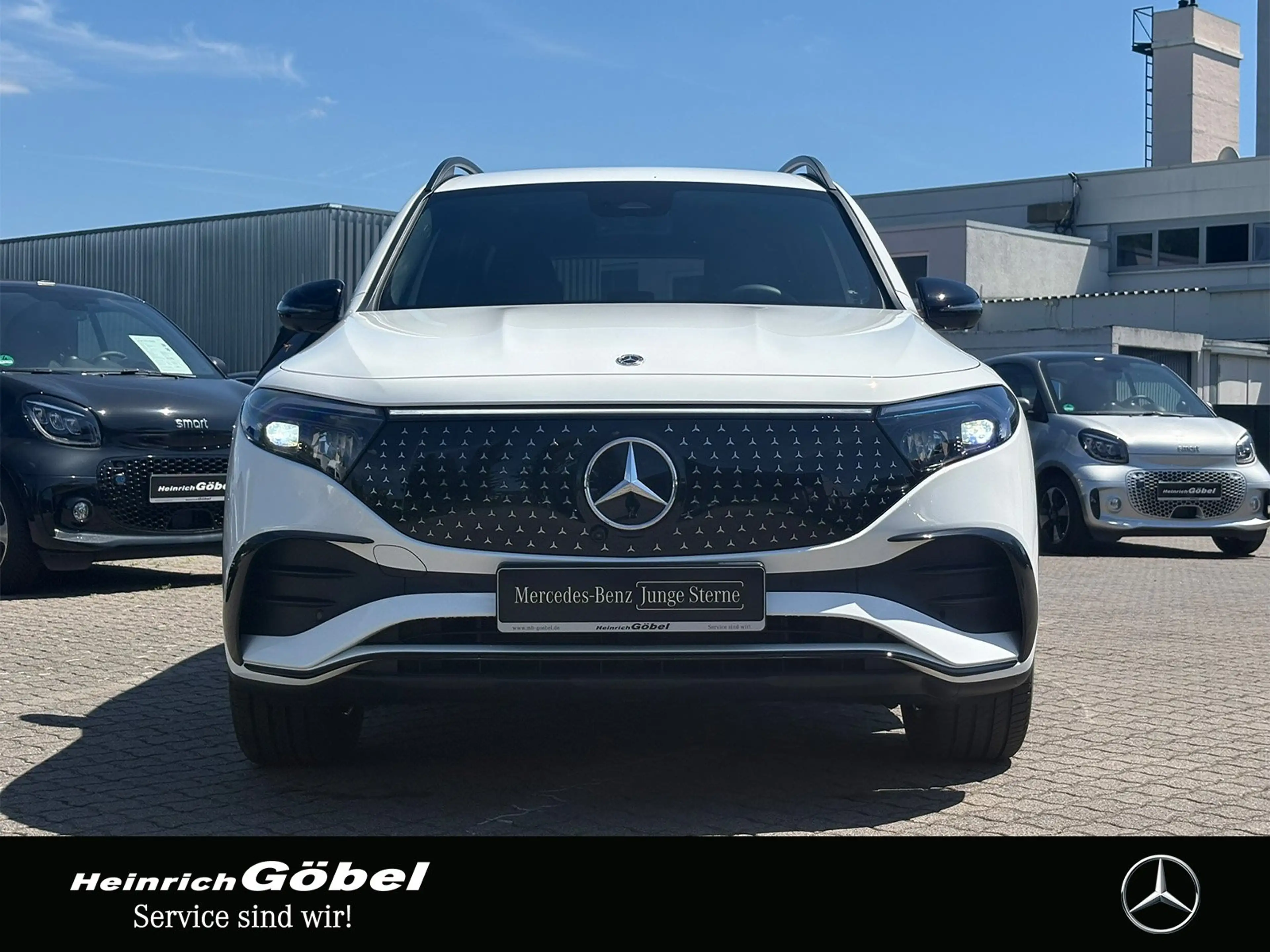 Mercedes-Benz EQB 300 AMG-LINE HEAD-UP*BURMESTER*360°*MEMORY — photo 2