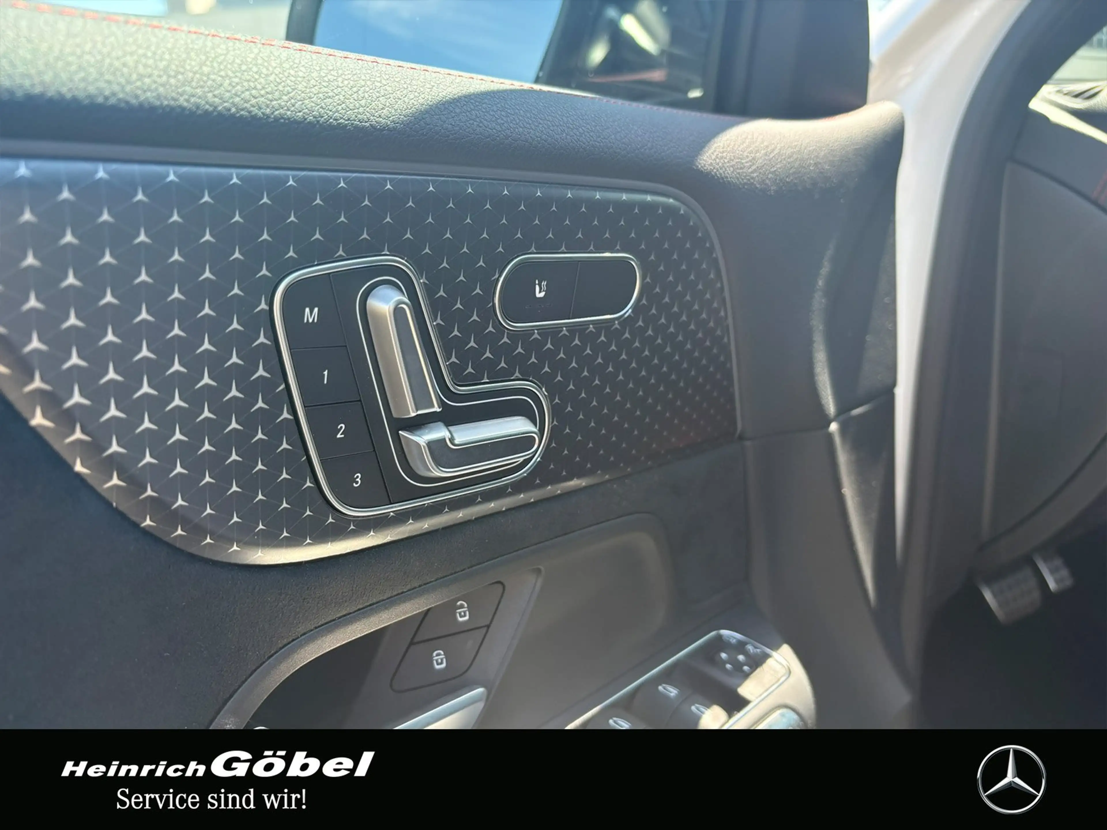 Mercedes-Benz EQB 300 AMG-LINE HEAD-UP*BURMESTER*360°*MEMORY — photo 7