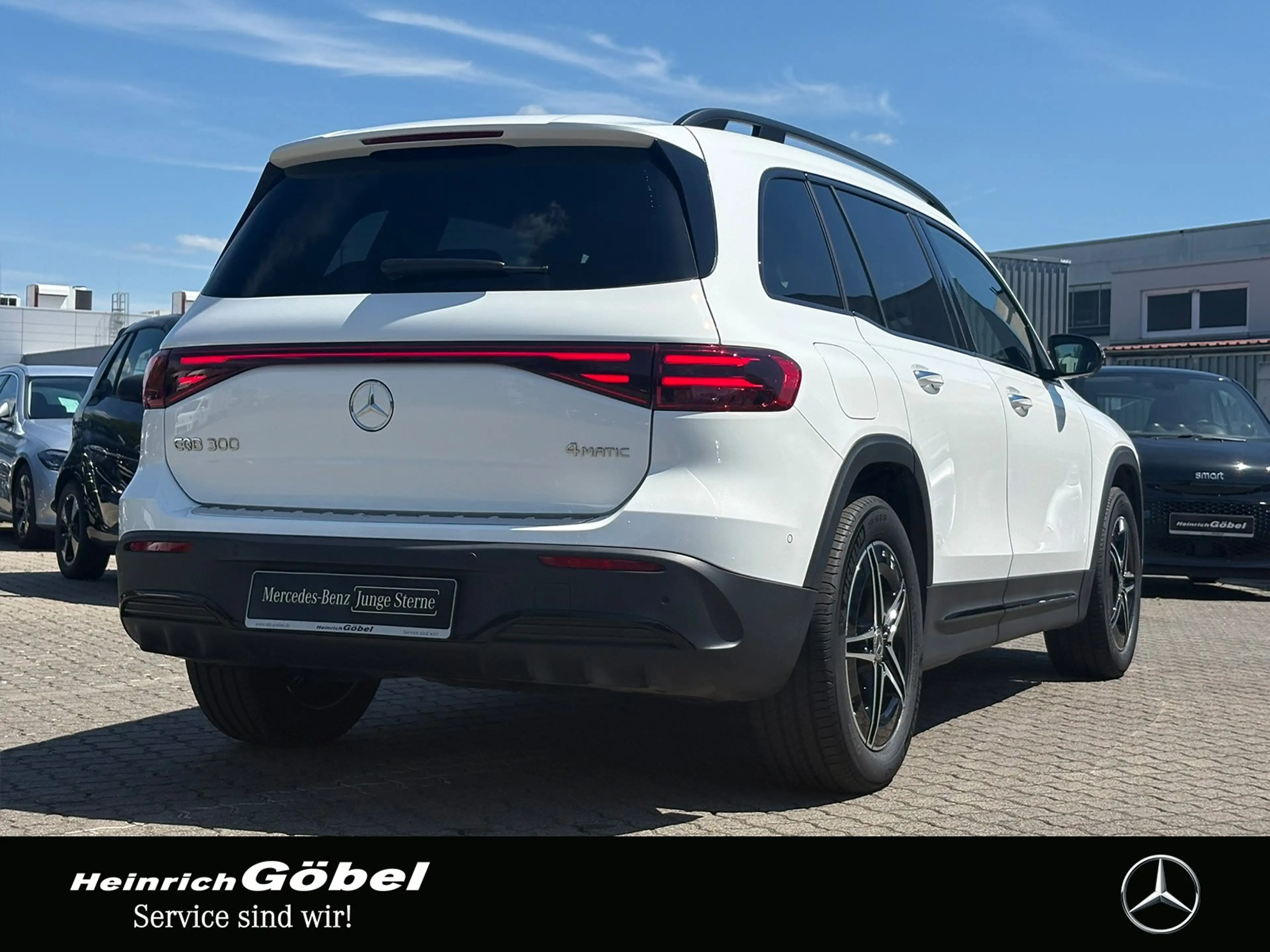 Mercedes-Benz EQB 300 AMG-LINE HEAD-UP*BURMESTER*360°*MEMORY — photo 5