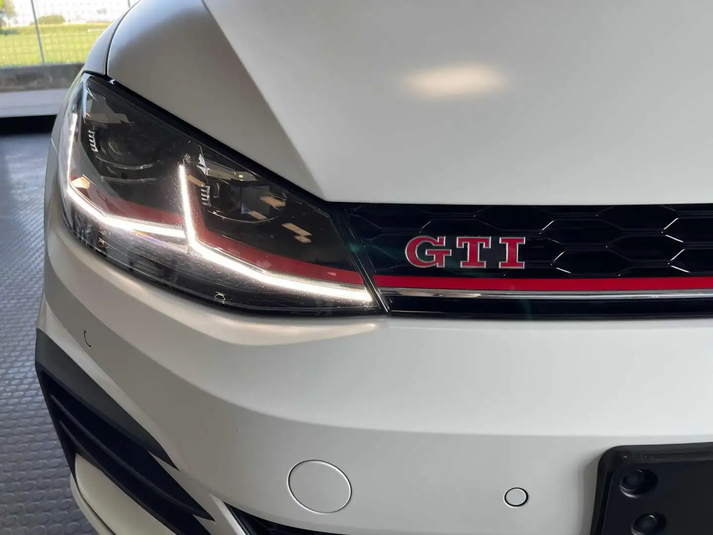 Volkswagen Golf GTI 7.5 TSI DSG 245 CV 19" Tetto Alcantara Navi G.T. Blanc - 2