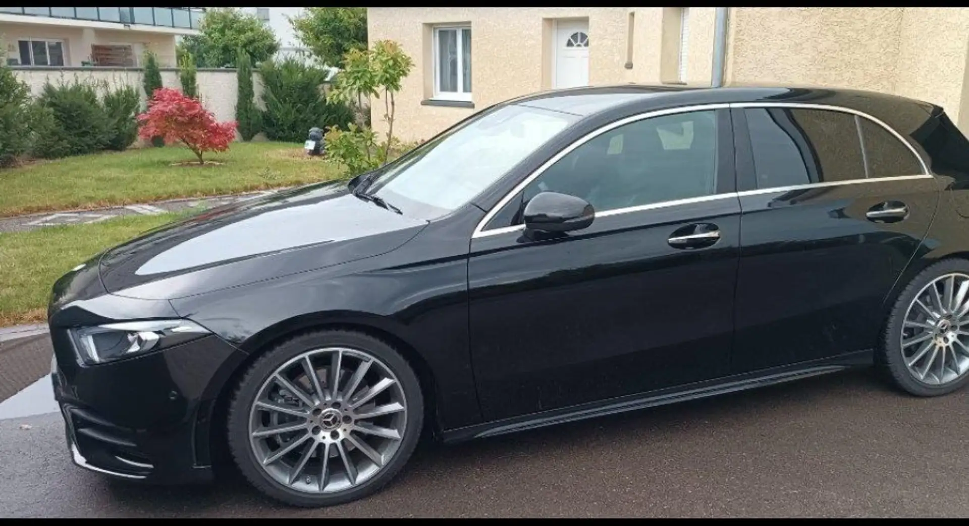 Mercedes-Benz A 220 Classe A 220 7G-DCT AMG line Noir - 1