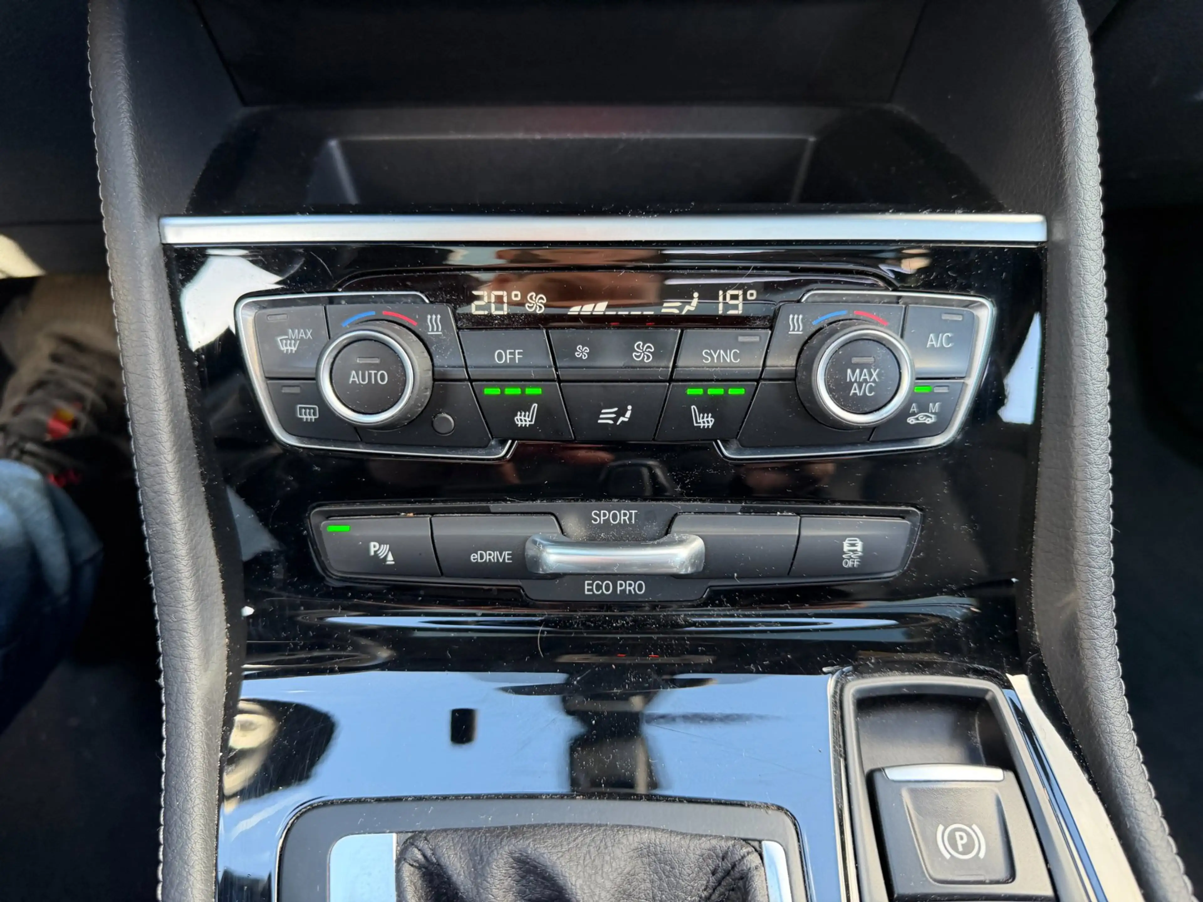 BMW 225 2-serie Active Tourer 225xe Centennial High Execut — photo 25