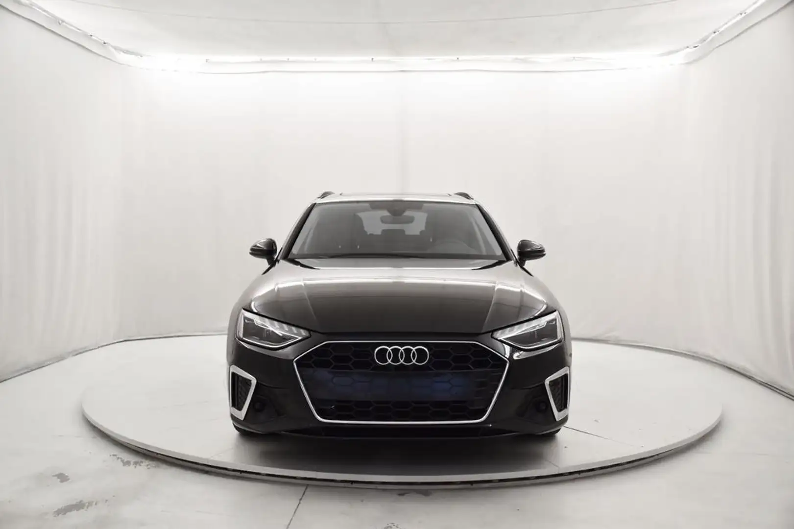 Audi A4 Avant 40 2.0 tdi mhev S line Edition 204cv Nero - 2
