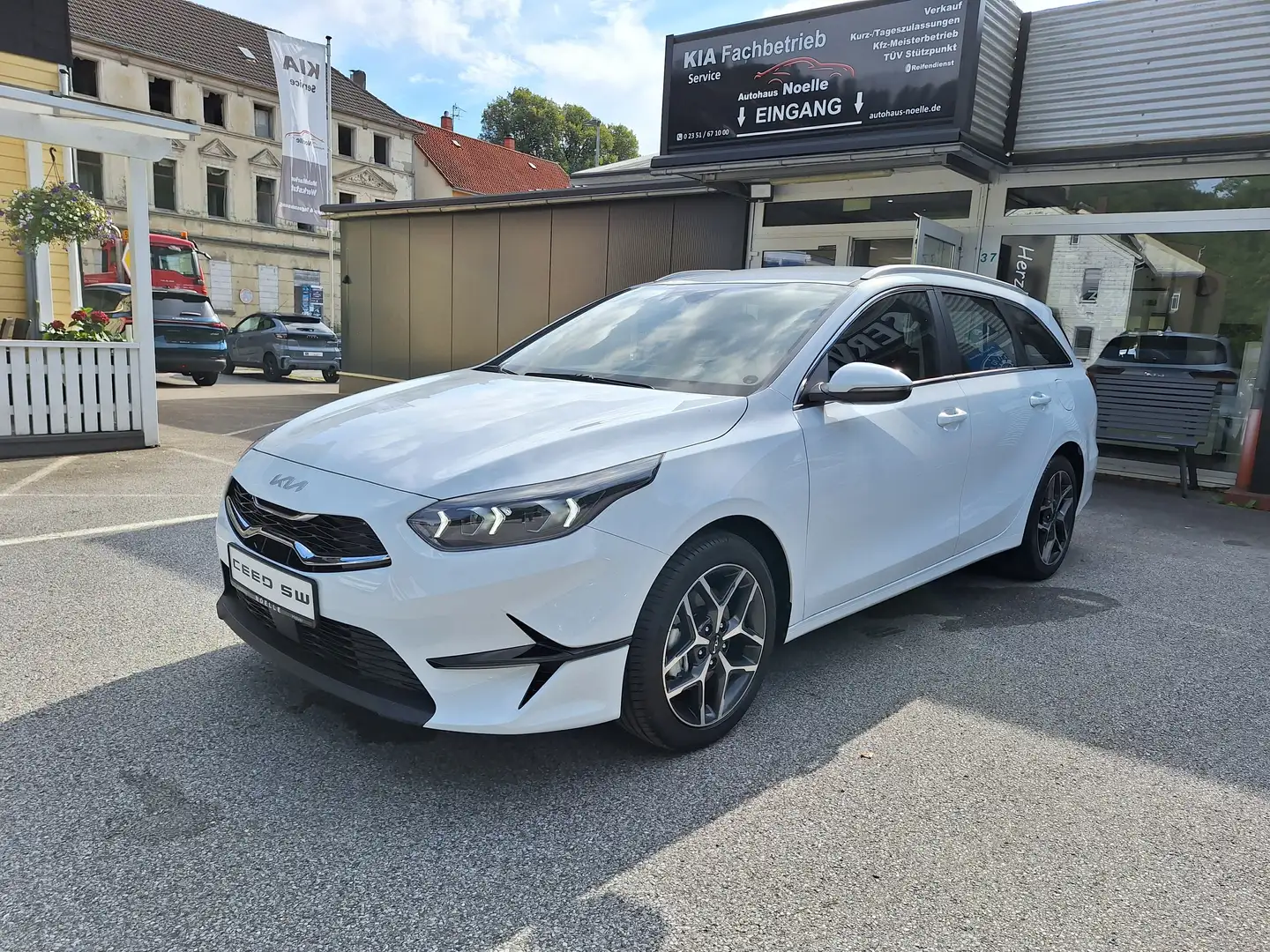 Kia Ceed SW / cee'd SW Ceed SW 1.5 T-GDI Spirit Blanc - 1