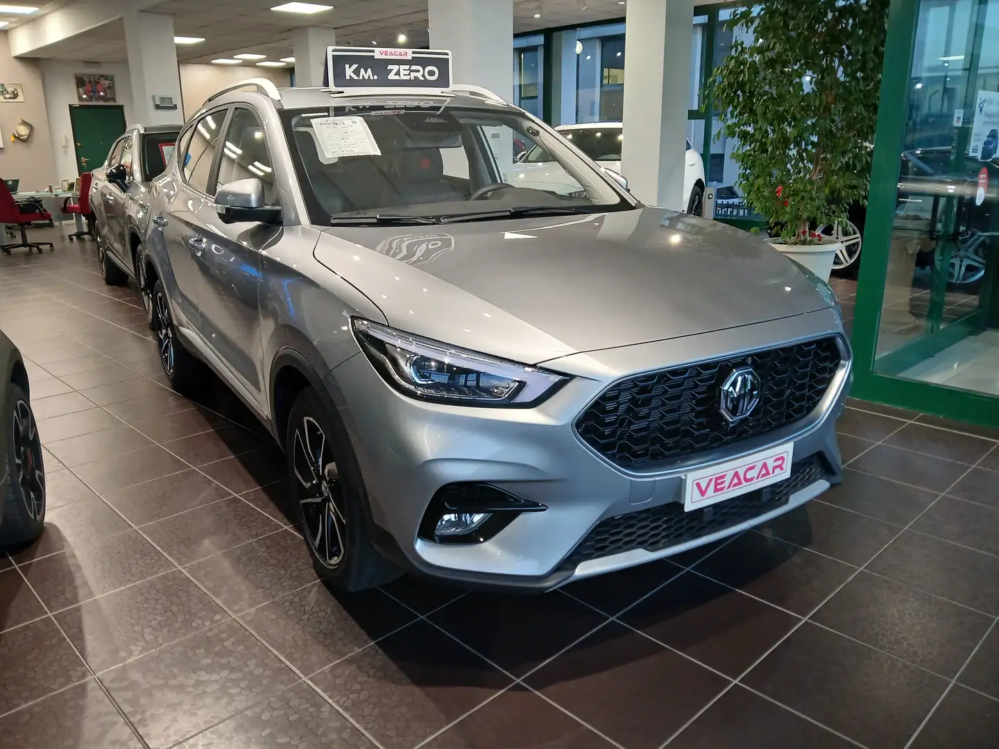 MG ZS Classic 1.5 Luxury PRONTA CONSEGNA OK NEOPAT. Plateado - 2
