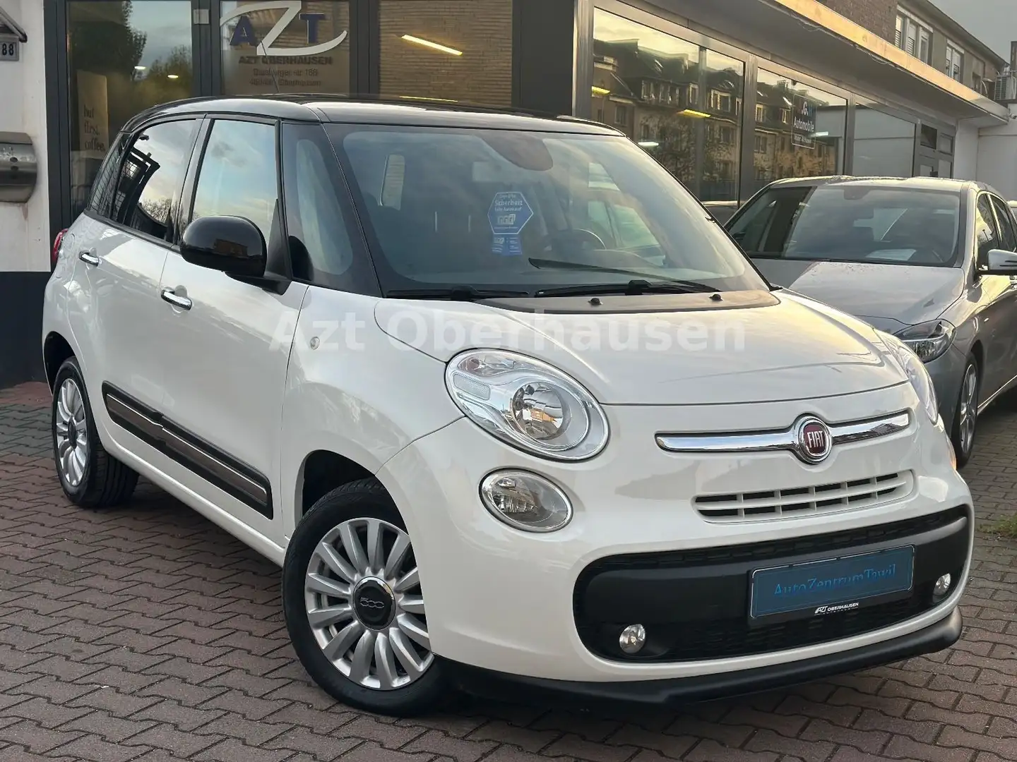 Fiat 500L 1.6 Lounge*1.HAND*PANORAMA*SHZ*TÜV NEU* Fehér - 1