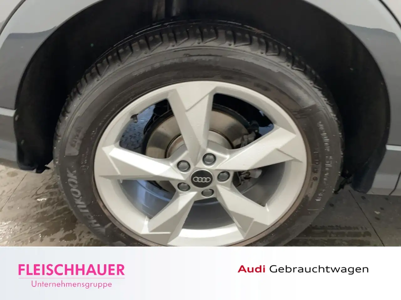 Audi Q3, фото 8