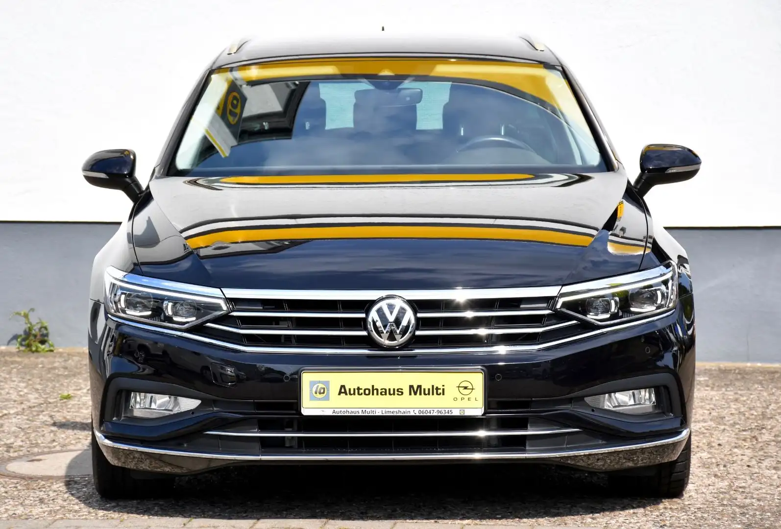 Volkswagen Passat Variant Passat Var Elegance AHK Kamera Navi ErgoSitz ACC Noir - 2