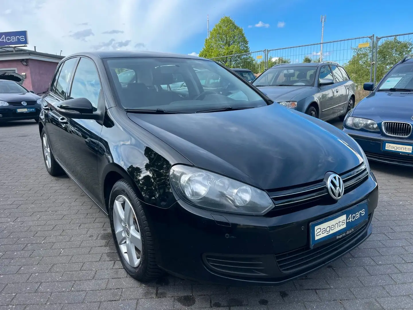 Volkswagen Golf VI 1.6 TDIComfortline°Garantie°Navi°PDC°SHZ Schwarz - 2