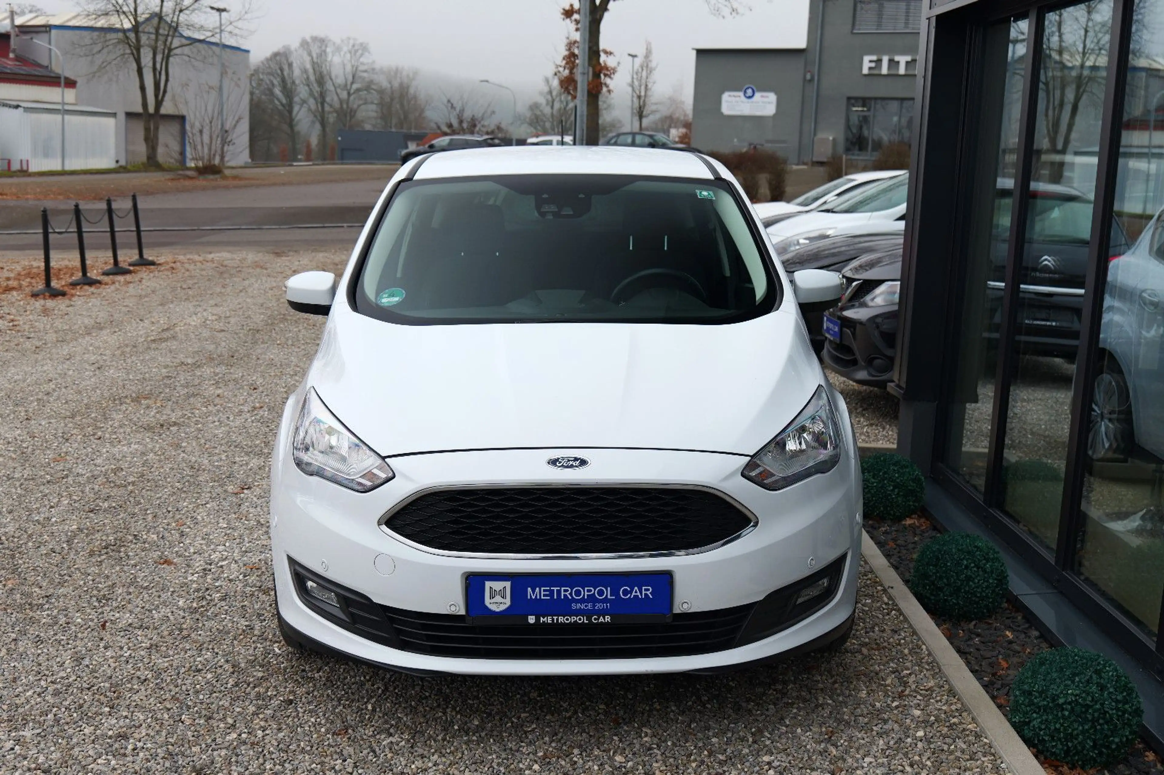 Ford C-Max 1.0 EB Navi*Garantie*Finanzierung* — photo 8