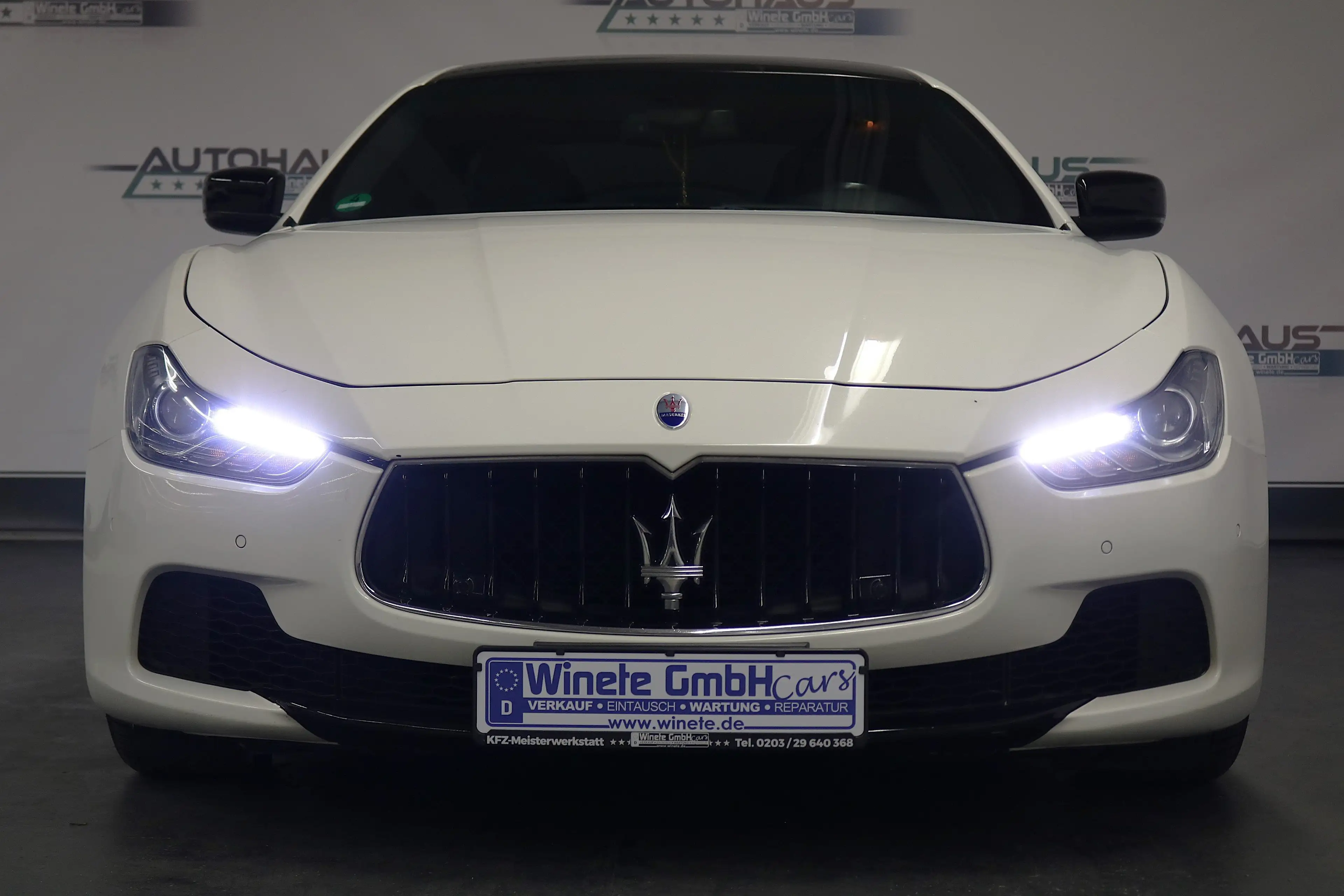 Maserati Ghibli *NAVI*SHZ*PDC*S-DACH*LEDER*BOSE*BI-XENON*SoundM*uv — photo 2