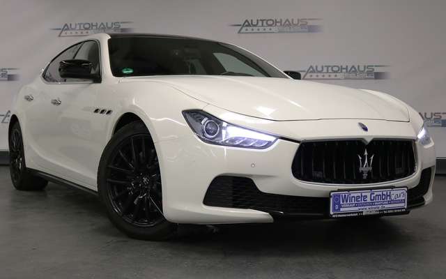 Imagine Maserati Ghibli *NAVI*SHZ*PDC*S-DACH*LEDER*BOSE*BI-XENON*SoundM*uv