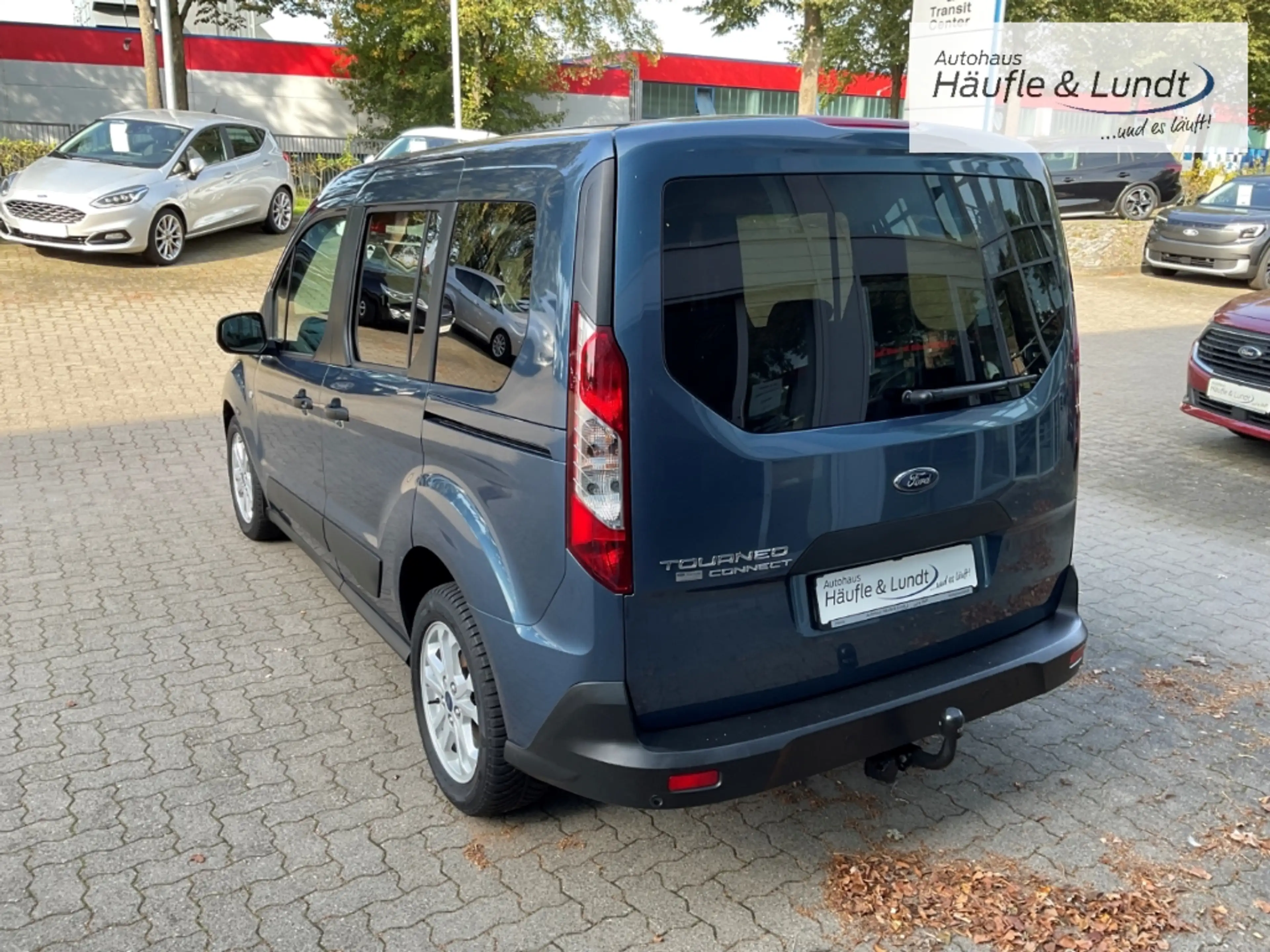 Ford Tourneo Connect Trend Klima PDC AHK Allwetterreifen — photo 5