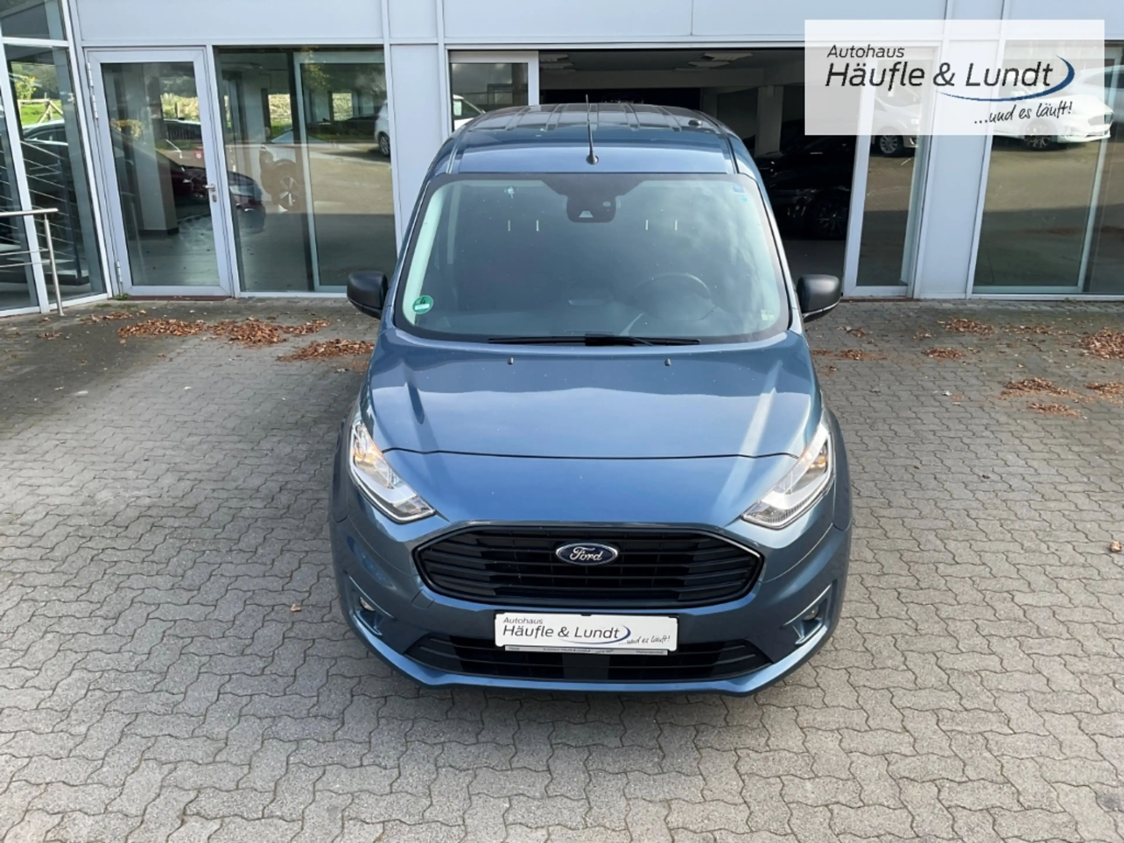 Ford Tourneo Connect Trend Klima PDC AHK Allwetterreifen — photo 3