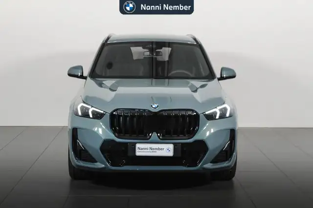 BMW X1 view 2