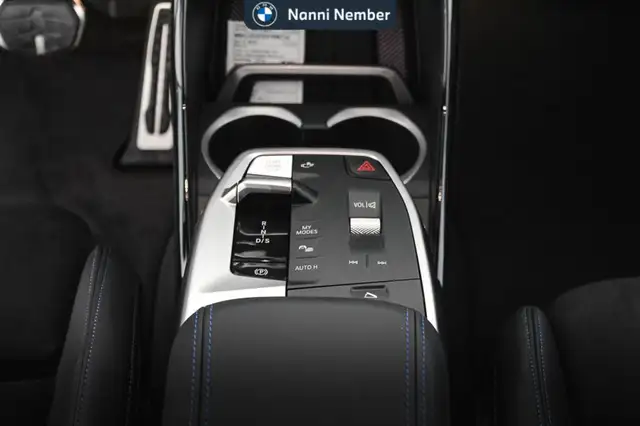 BMW X1 view 12