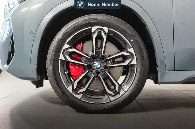BMW X1 view 7