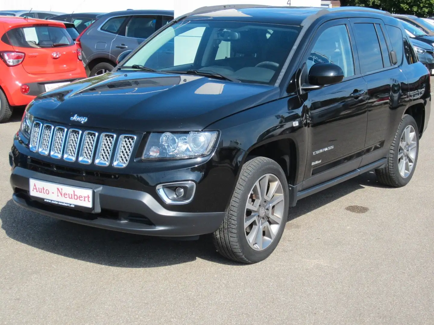 Jeep Compass Limited 4x4 Schwarz - 2