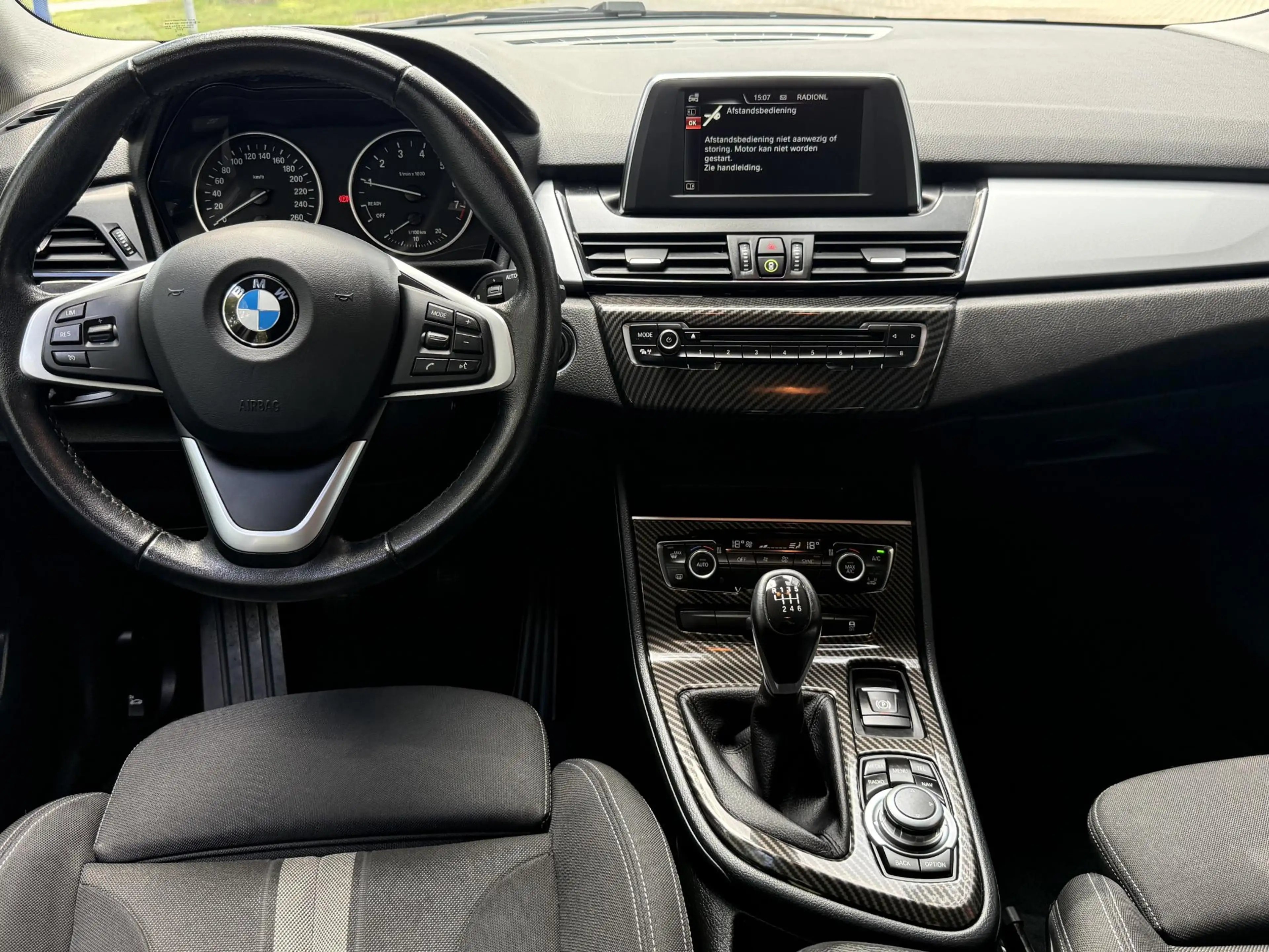 BMW 216 2-serie Active Tourer 216i Essential | PDC | ECC | — photo 25