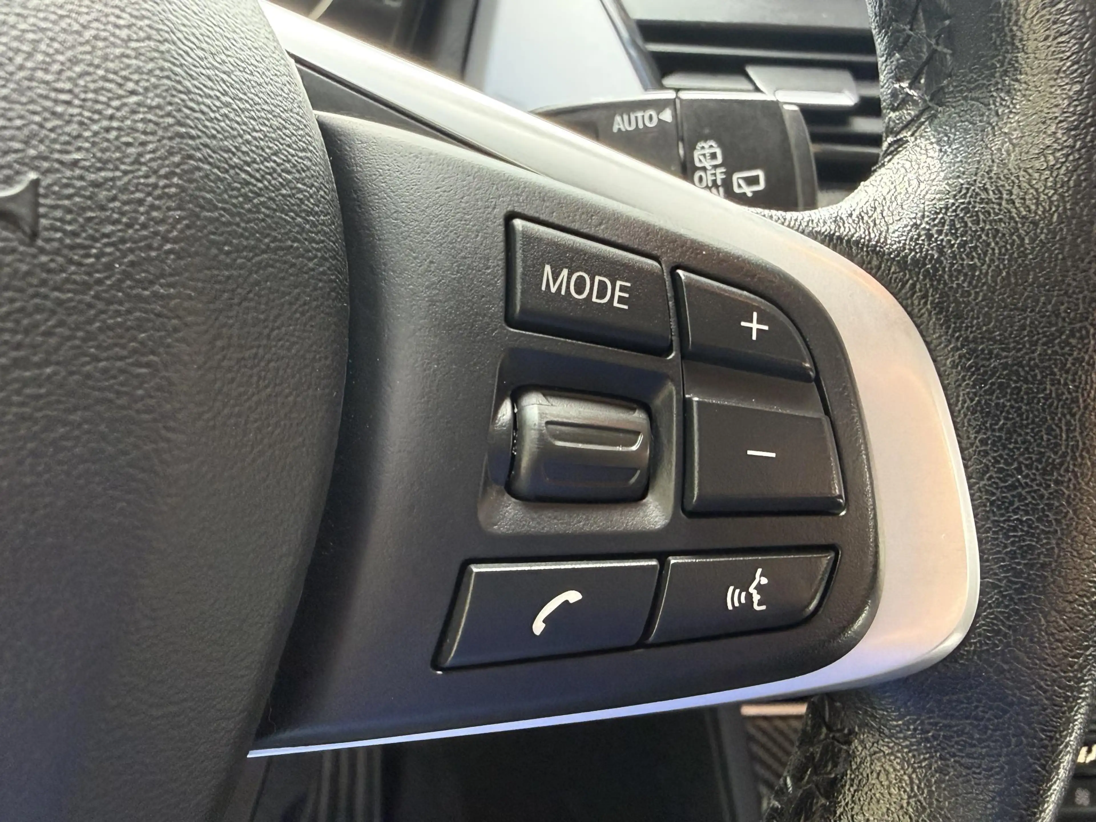 BMW 216 2-serie Active Tourer 216i Essential | PDC | ECC | — photo 18