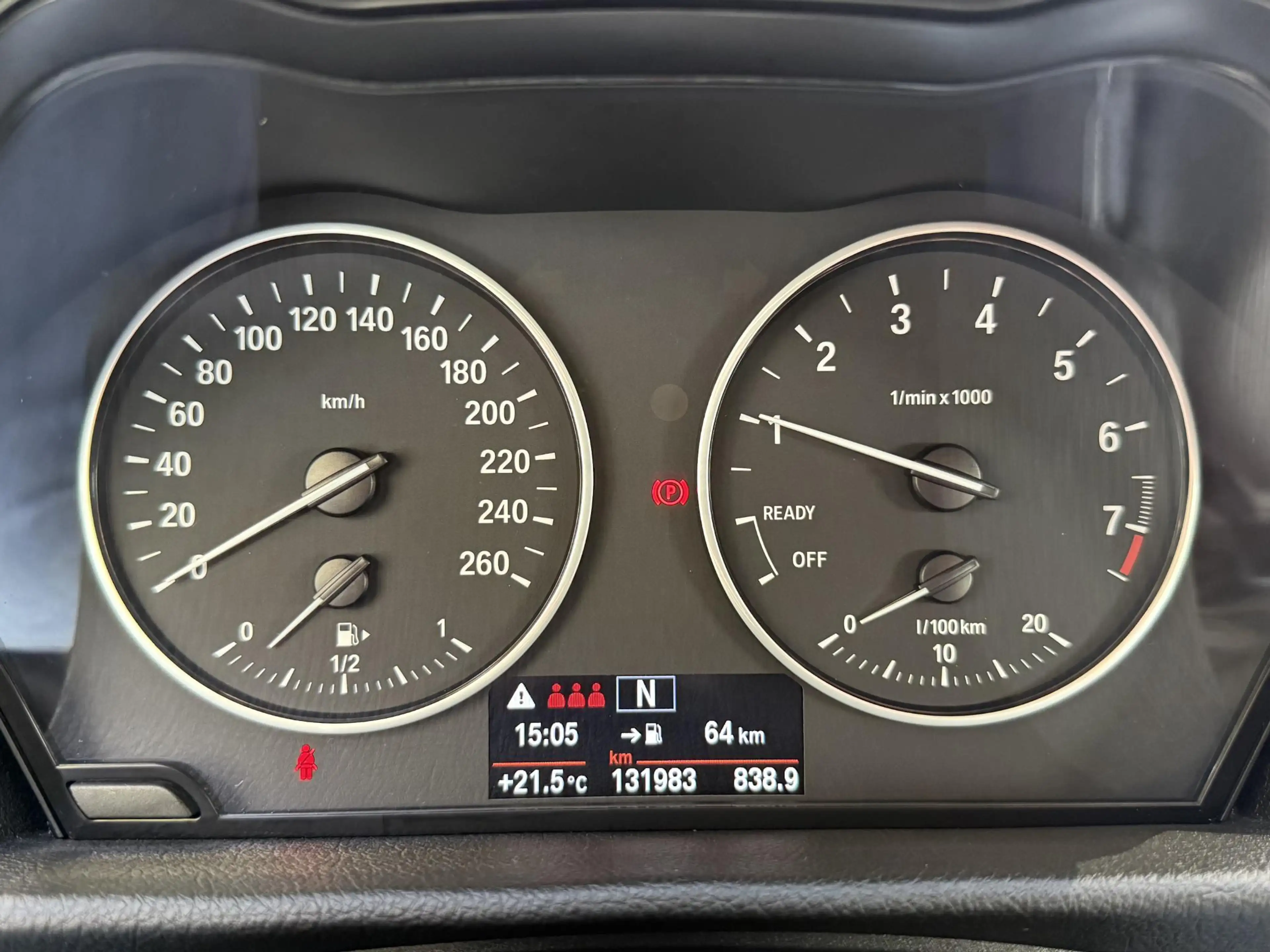 BMW 216 2-serie Active Tourer 216i Essential | PDC | ECC | — photo 15