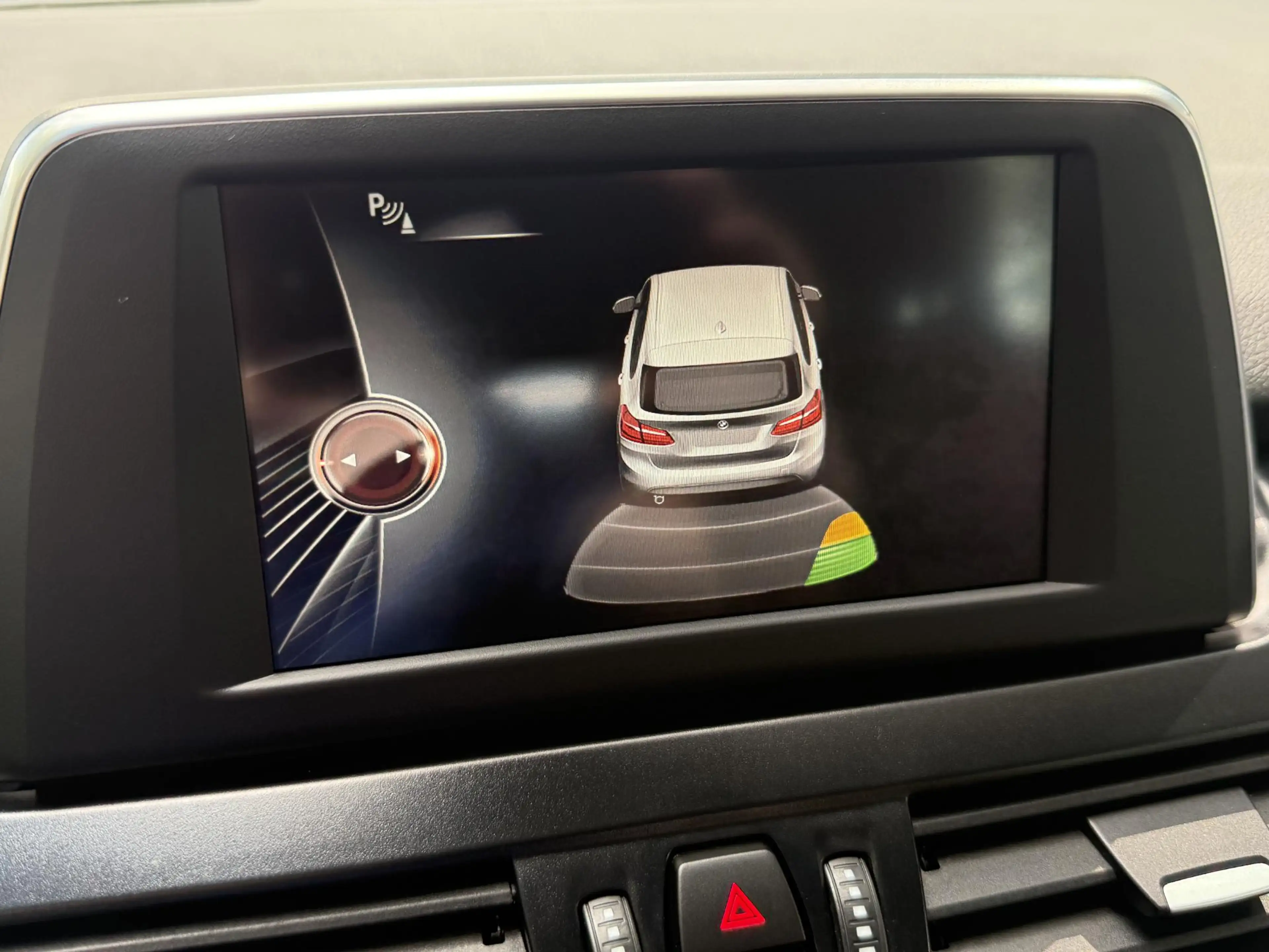 BMW 216 2-serie Active Tourer 216i Essential | PDC | ECC | — photo 21