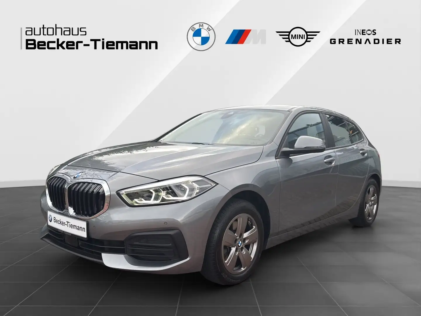 BMW 118 d LED | DAB | Klima | Navi | Panorama | PDC Grau - 1