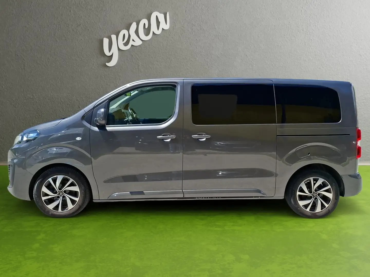 Citroen Spacetourer BlueHDI 140 S&S 6-Gang M Feel Grau - 2
