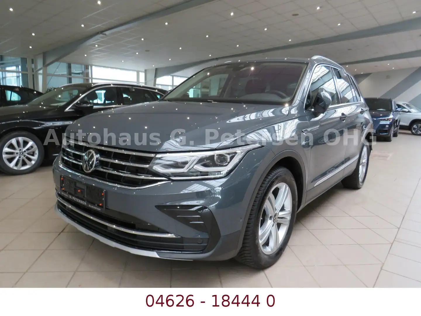 Volkswagen Tiguan Elegance*AHK*LED*Navi*Digi Cockpit* Gris - 1