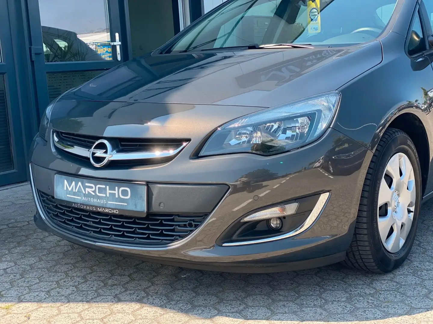 Opel Astra J Lim. 5-trg. Edition*1.Hand*Automatik*HU Gris - 2