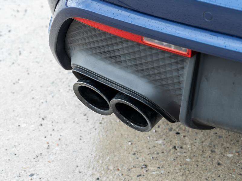 2023 Porsche Macan GTS AWD Premium Pkg Plus|Sport Chrono Pkg|Adaptive thumb 9