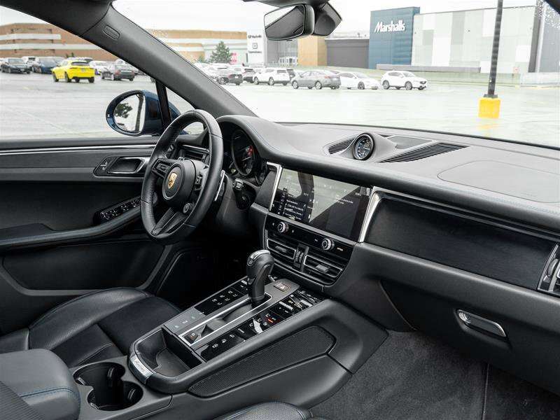 2023 Porsche Macan GTS AWD Premium Pkg Plus|Sport Chrono Pkg|Adaptive thumb 37