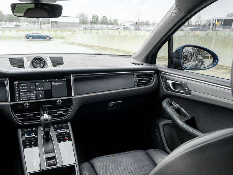 2023 Porsche Macan GTS AWD Premium Pkg Plus|Sport Chrono Pkg|Adaptive thumb 46