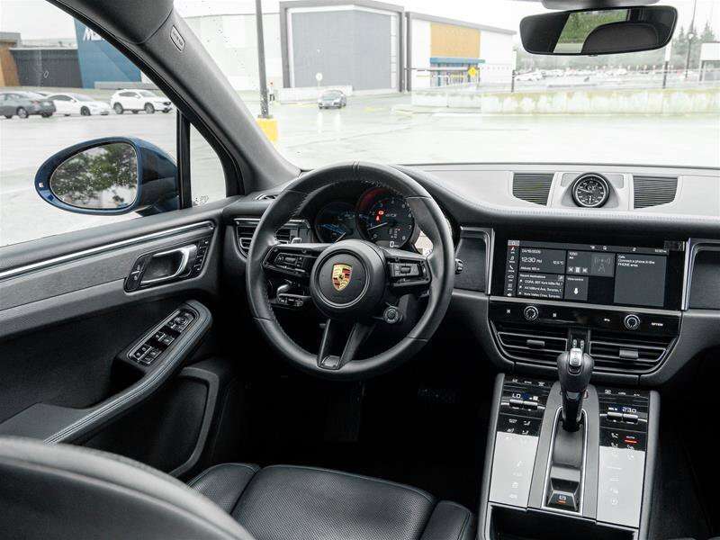 2023 Porsche Macan GTS AWD Premium Pkg Plus|Sport Chrono Pkg|Adaptive thumb 44