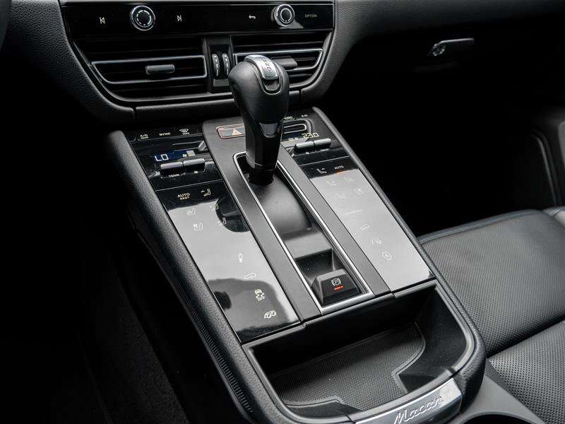 2023 Porsche Macan GTS AWD Premium Pkg Plus|Sport Chrono Pkg|Adaptive thumb 27