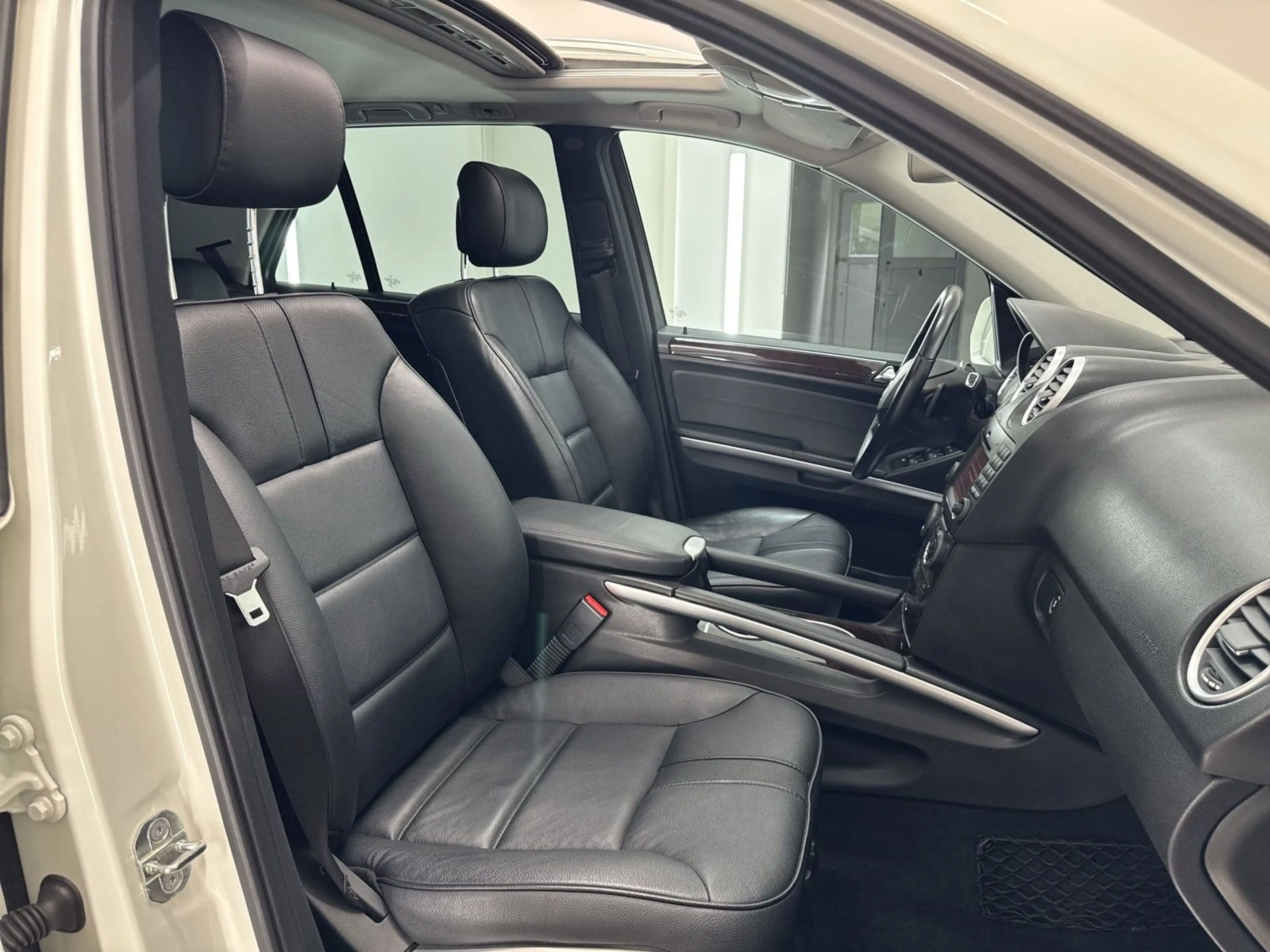 Mercedes-Benz ML 350 CDI 4Matic *KAM*XENO*LEDER*GEPFLEGT* — photo 10