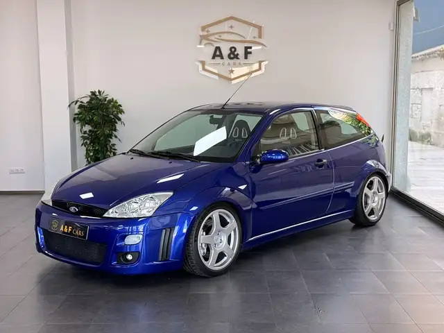 Ford Focus 2.0 RS 200