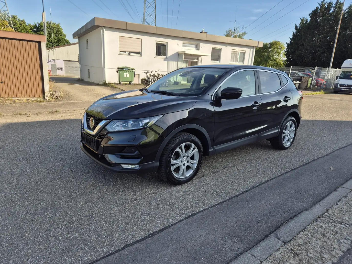 Nissan Qashqai Acenta Zwart - 1